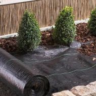 Prelată (agrotextilă) din material textil țesut împotriva buruienilor 70g. PP negru UV, 1.6m x 100m